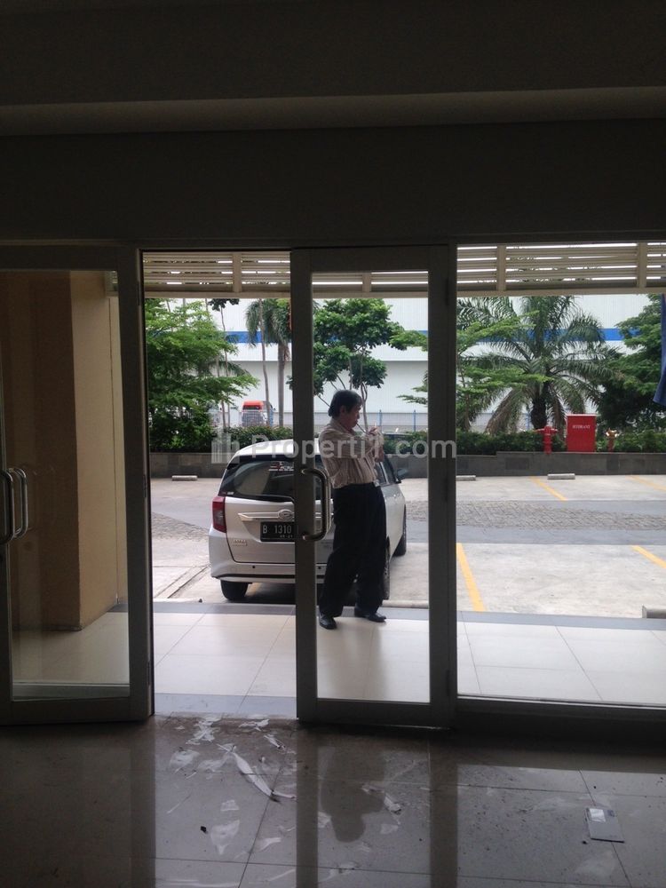 Disewakan Kios The Hall at Trivium, Lippo Cikarang Unit S-GF23, Bekasi, Jawa Barat