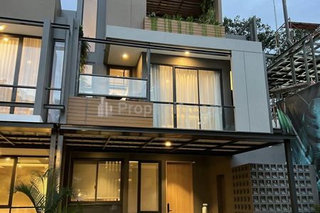 Sell - Launching Rumah Baru 3 Lantai Konsep Unik dengan Rooftop & Mezzanine Garden di Terravia Adora BSD City