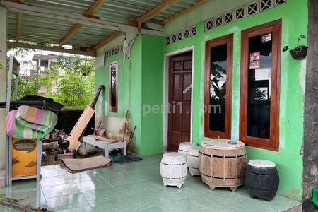 Jual Rumah Luas Tanah 263m² Siap Huni di Timur Pasar Karangpandan, Karanganyar, Solo