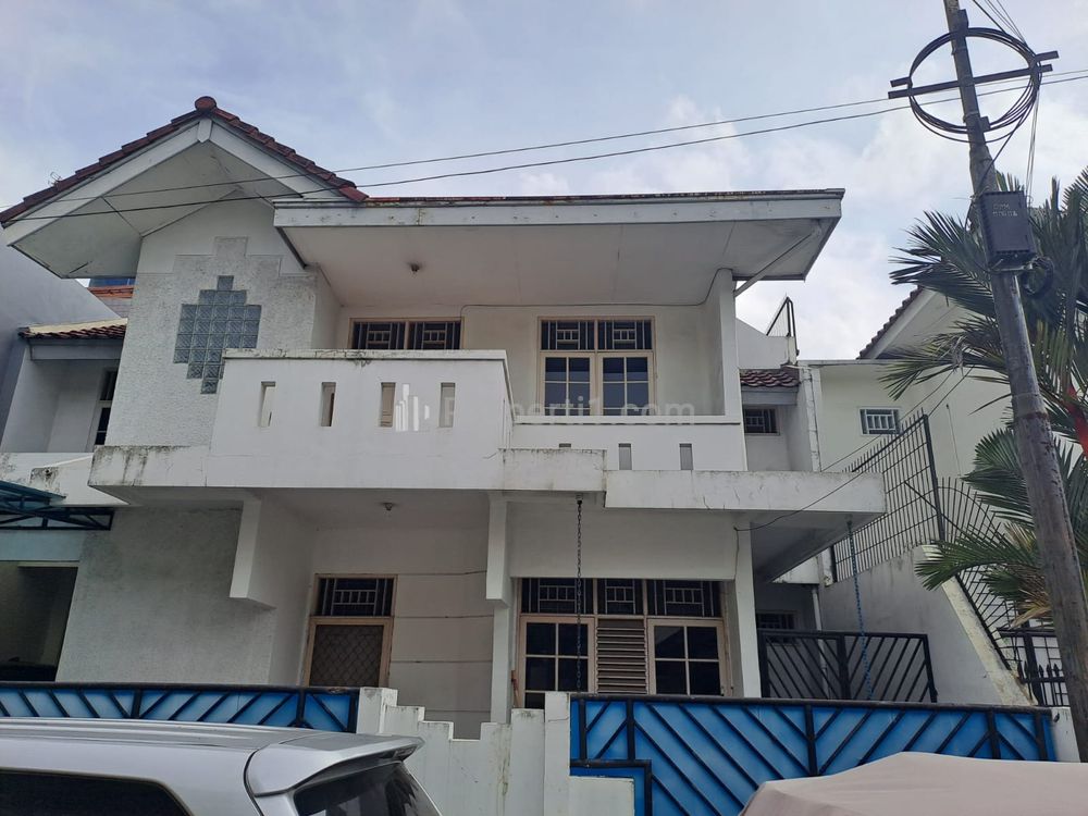Dijual Rumah Siap Huni Lokasi Strategis di Cipinang Indah, Jakarta Timur