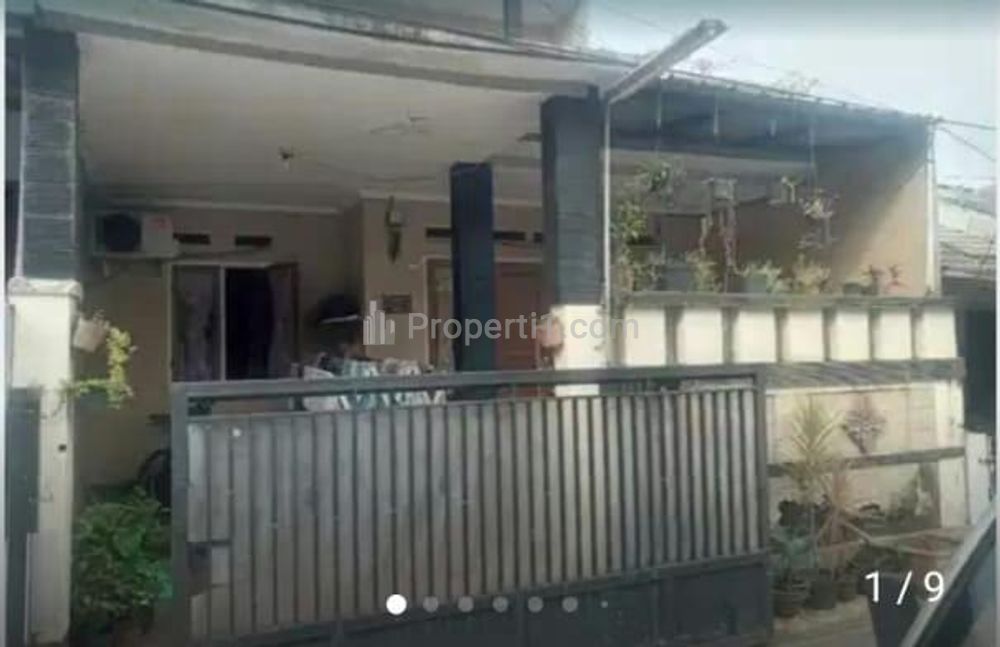 Dijual Cepat BU Harga di Bawah Pasaran! Rumah  2 Lantai di Taman Mangu Indah - Silakan Datang untuk Survey Langsung & Nego Harga dengan Pemilik Rumah