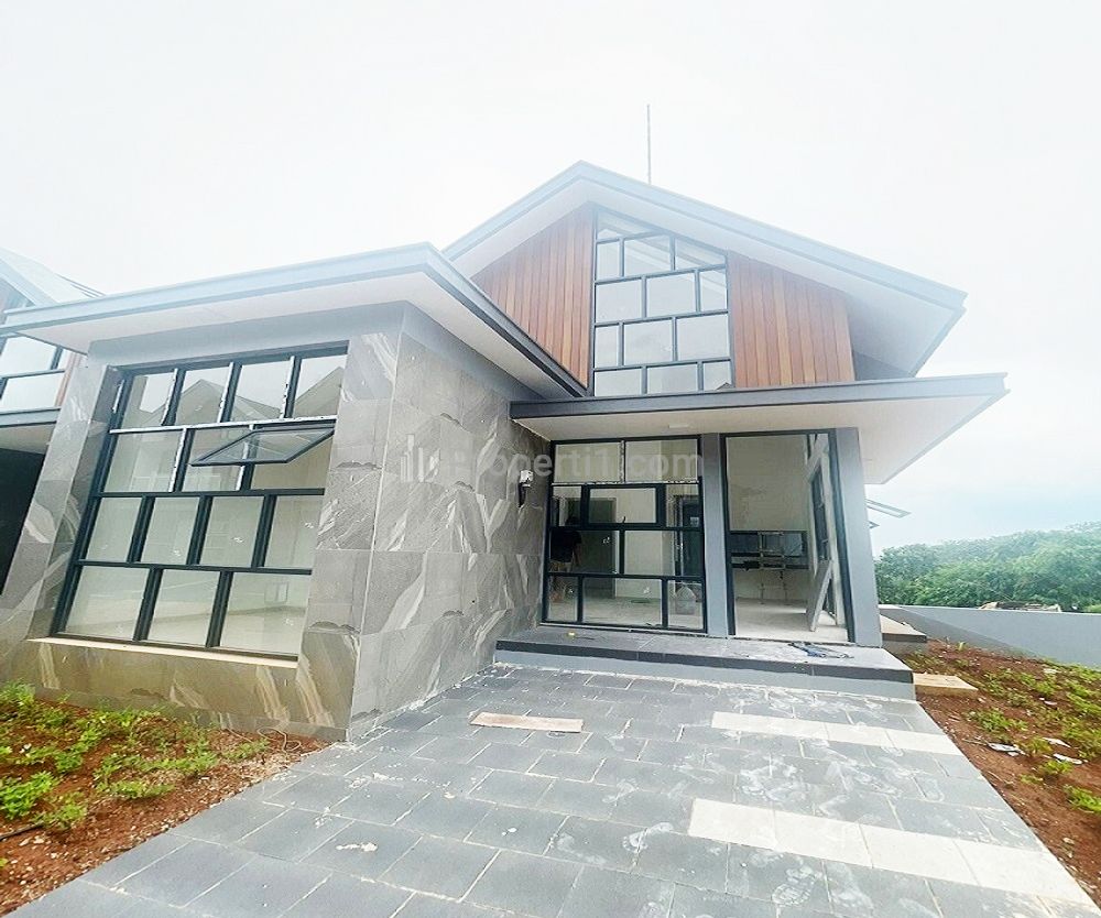 Rumah Dijual di Perumahan Golden Cikeas Gunung Putri Bogor Dekat PPSDM Kementerian ATR/BPN, Emeralda Golf Club, Stasiun LRT Harjamukti, Plasa Cibubur