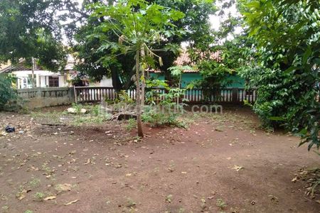 Jual Tanah Pojok SHM Luas 275 m2 di Cipenjo dekat Metland Cileungsi Bogor