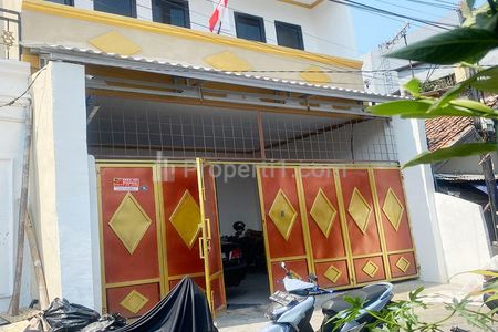 Rumah Dijual di Tambora Jakarta Barat dekat Gajah Mada Plaza, Pasar Jembatan Lima, LTC Glodok, ITC Roxy Mas, Stasiun Angke, RS Royal Taruma