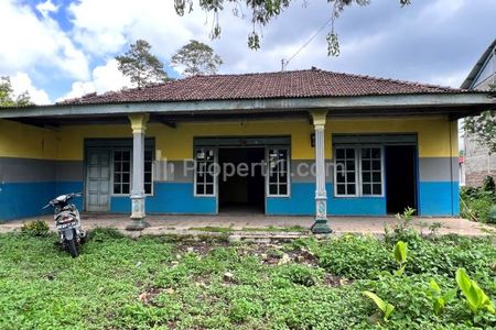 Dijual Rumah Siap Huni Bonus Kebun Durian di Ngargoyoso, Karanganyar, Solo