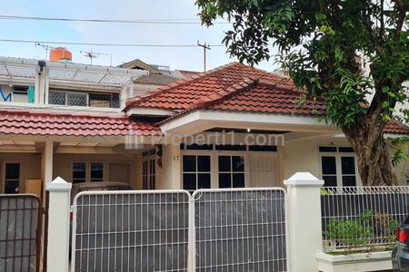 Dijual Rumah 1,5 Lantai di Komplek Ligamas Pancoran,  Akses Jalan Lebar, Luas Tanah 140m2