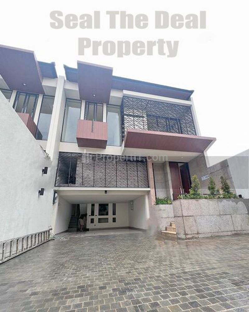 Dijual Townhouse Baru Tropical Modern di Kemang Jakarta Selatan STDN0006