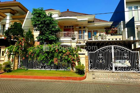 Jual Rumah Sangat Mewah SHM di Perum Galaxy Bumi Permai, Araya, Surabaya Timur