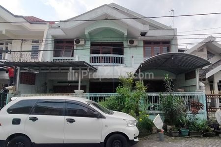 Dijual Rumah Strategis Cocok untuk Kost di Siwalankerto Permai, Surabaya Selatan