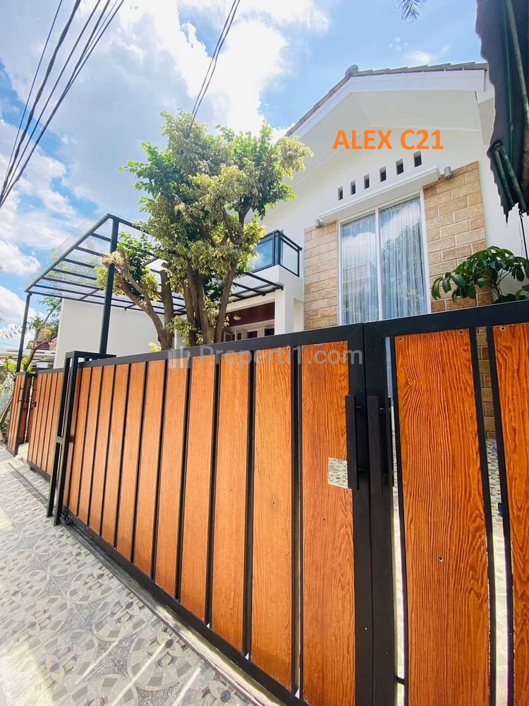 Dijual Rumah Mewah 2 Lantai di Pondok Gede Bekasi