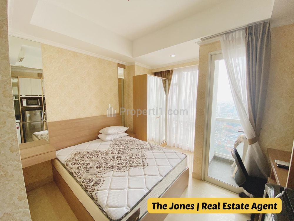 Sewa Apartemen Mewah Menteng Park Cikini Tower Diamond - Type Studio Fully Furnished & Good Condition