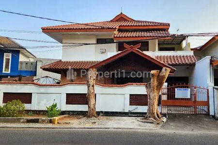 Dijual Rumah Mewah 2 Lantai Perum Pondok Kopi Jakarta Timur