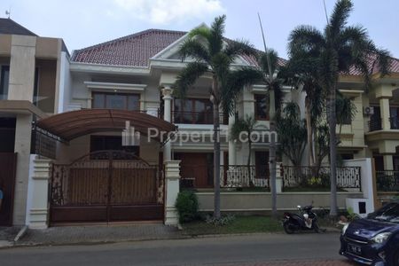 Dijual Rumah Murah Siap Huni Lokasi Elite Villa Sentra Raya Citraland Surabaya Barat, Baru Renov, Split Level, Komersial Area, Bangunan Provest