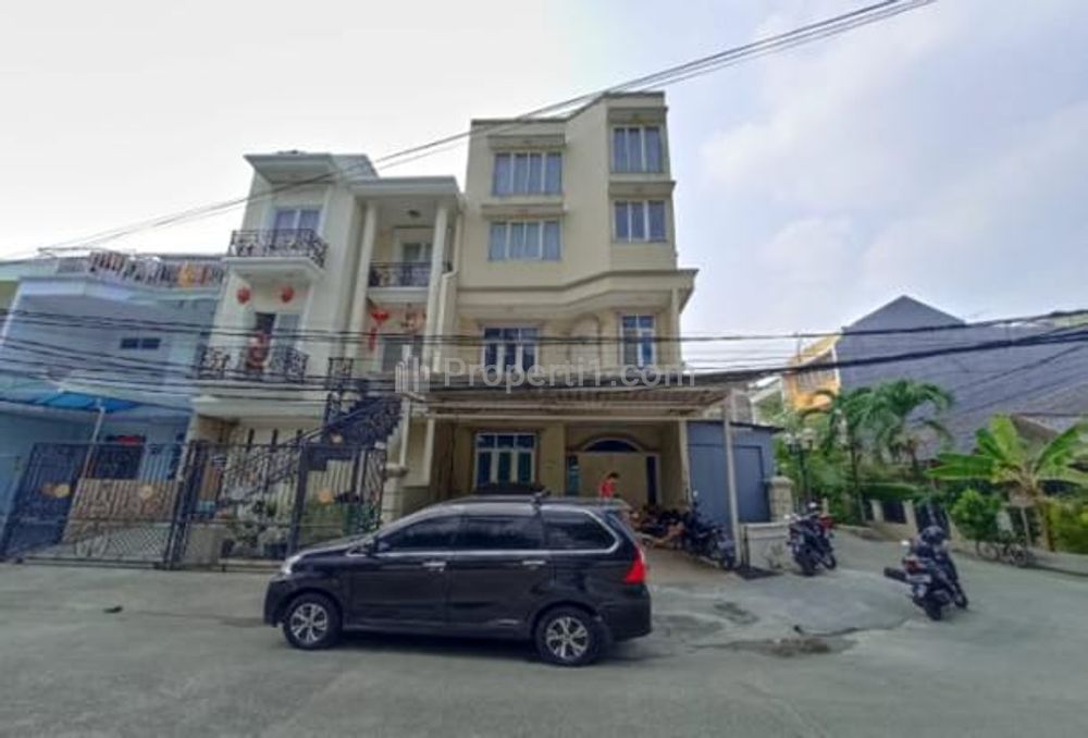 Dijual Termurah Rumah Hook di Taman Pluit, Penjaringan, Jakarta Utara