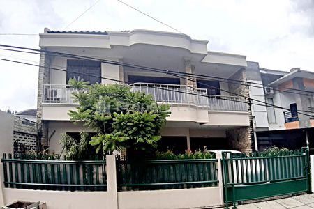 Rumah Dijual di Meruya Kembangan Jakarta Barat Dekat RSUD Kembangan, Gerbang Tol Meruya, Lippo Mall Puri, Puri Indah Mall, Universitas Mercu Buana