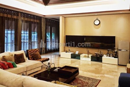 Jual Rumah Mewah Ada Kolam Renang di Pejaten Barat Indah Jakarta Selatan