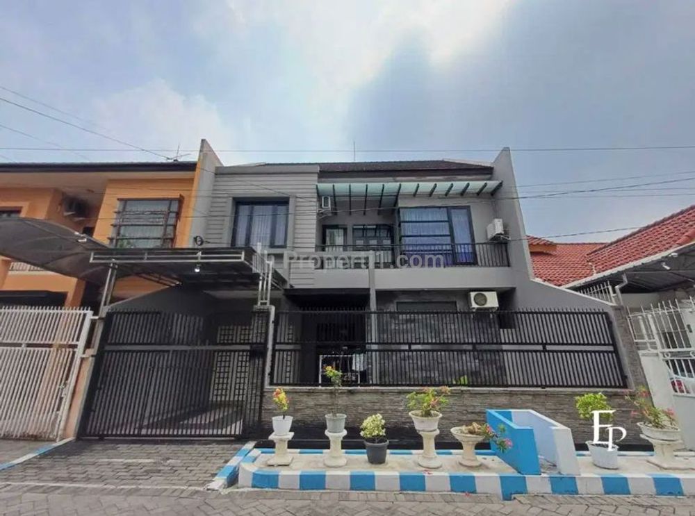 Tampak Depan 