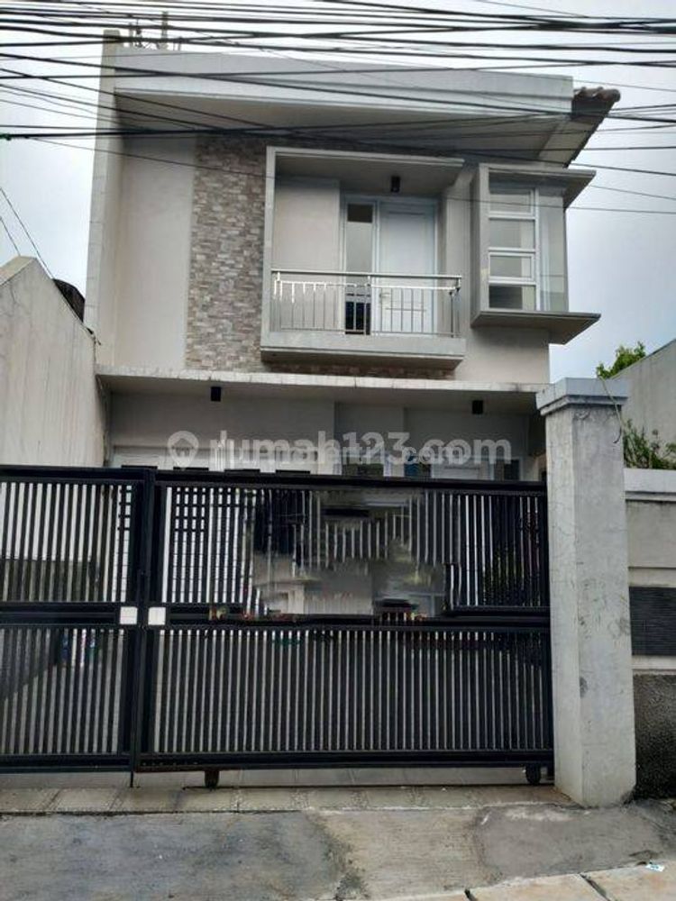 Rumah Baru Dijual Bebas Banjir di Kemang Timur, Jakarta Selatan