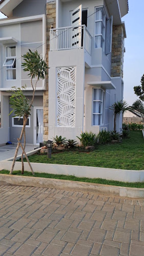 Rumah Dijual Full Furnished Siap Huni di Pancoran Mas Depok - Medina Townhouse