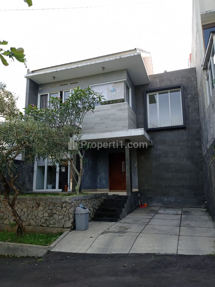 Dijual Cepat Rumah Minimalis Modern Komplek Mustika Residence Ciwaruga Bandung Barat
