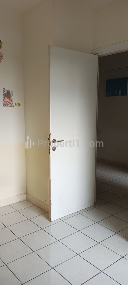 Dijual Cepat Unit Apartemen Green Pramuka City 2 Kamar Tidur