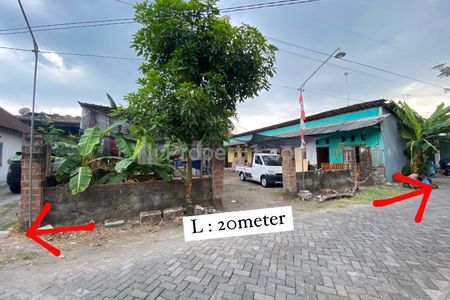 Jual Tanah Luas 560 m2 SHM di Jalan Brigjen Sutoyo Kabupaten Bojonegoro Jawa Timur