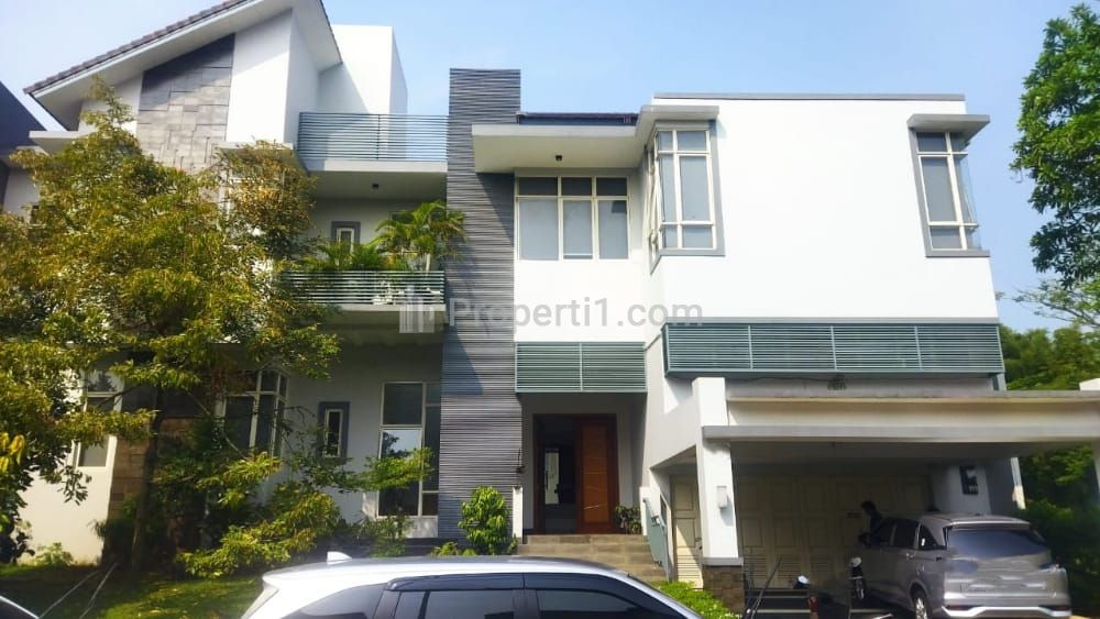 Dijual Rumah Mewah Furnished di Taman Telaga Golf, BSD Tangerang Selatan