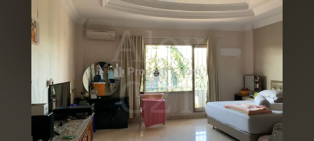 Dijual Rumah 3 Lantai di Taman Grisenda, PIK, Jakarta Utara