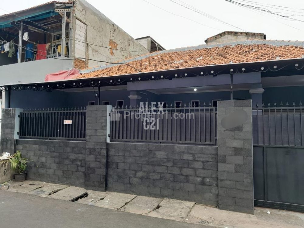 Rumah Dijual di Pengadegan Pancoran, Jakarta Selatan