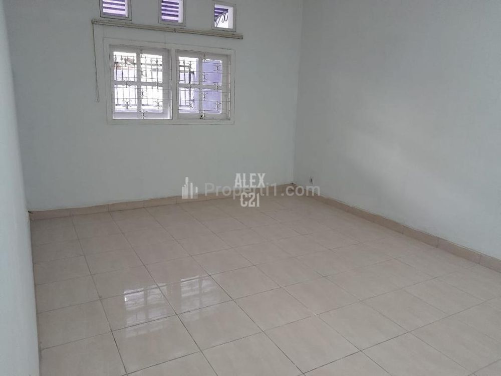 Rumah Dijual di Pengadegan Pancoran, Jakarta Selatan