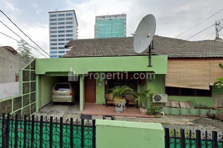 Jual Rumah Lama Bagus Siap Huni di Jalan Cikoko Timur Jakarta Selatan