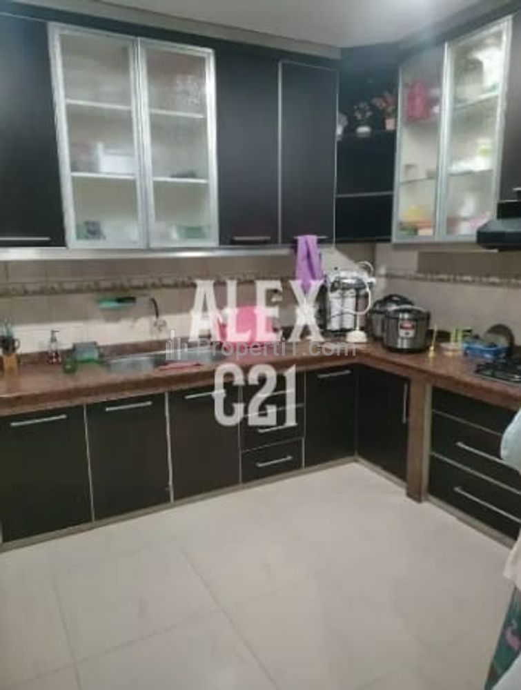 Dijual B U Rumah di Permata Buana Jakarta Barat