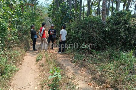 SANGAT MURAH..!!!  Dijual Cepat Tanah Kebun Durian di Malang, Dekat Wisata Pemandian Sumber Jenon