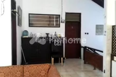 Dijual Rumah Berikut Kost Rp 10M (nego) di Jl. Kramat Jaya Baru, Johar Baru, Jakarta Pusat