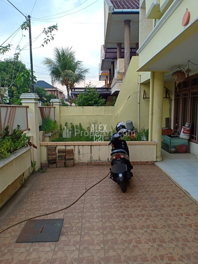 Dijual Rumah di Perumahan Eramas 2000, Pulo Gebang, Jakarta Timur