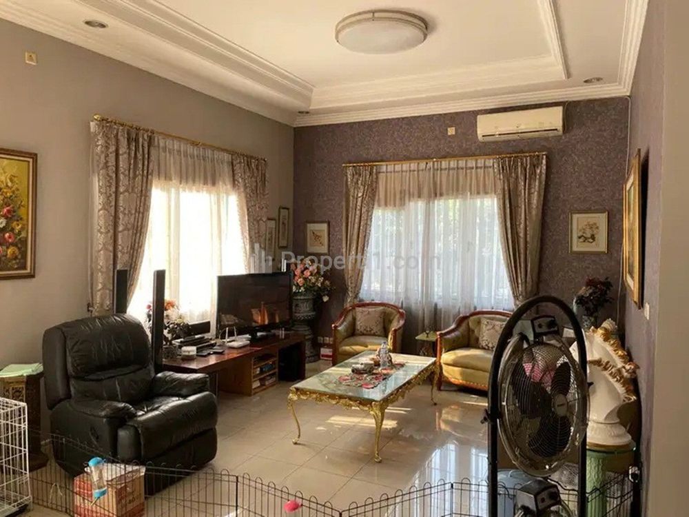 Jual Rumah Lama Mewah Kawasan Meruya Utara Jakarta Barat