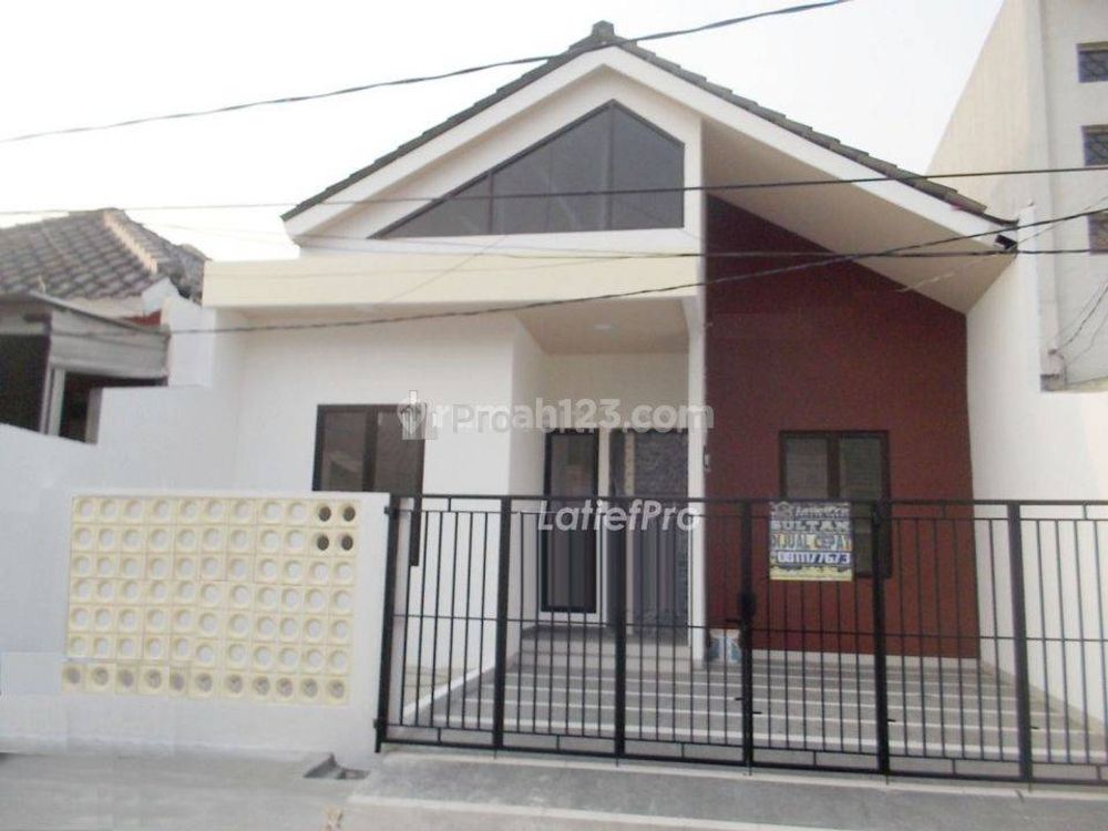 Jual Rumah Wah di Harapan Indah, Murah Meriah Nego Sampai Deal, Daerah Medan Satria, Bekasi