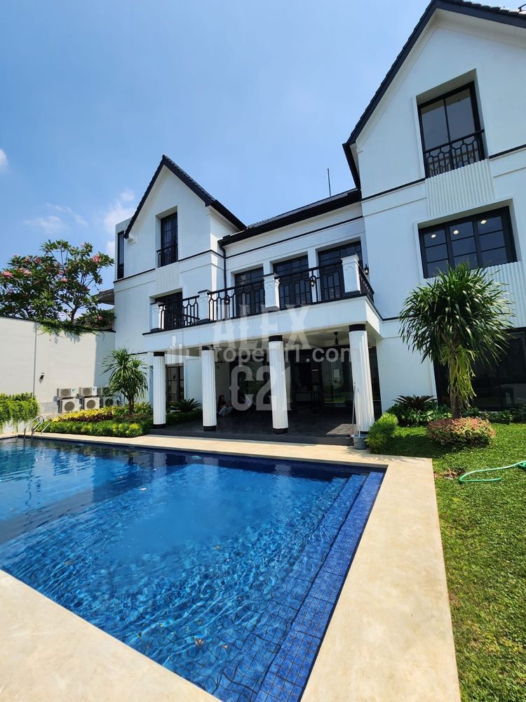 Dijual Rumah Brand New American Classic di Kemang Jakarta Selatan