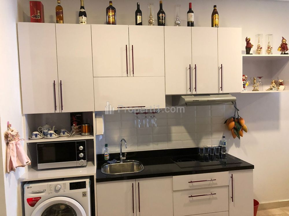 Sewa Apartemen Sudirman Suites 2 BR Furnished, Benhil Jakarta Pusat
