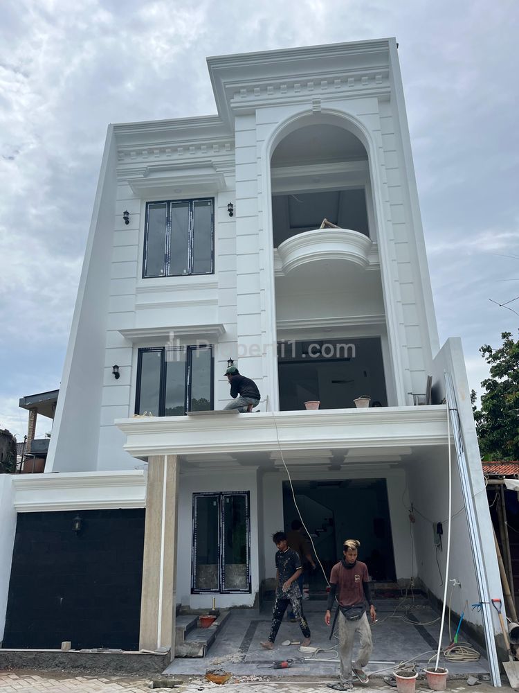 Jual Rumah Siap Huni di Jakarta Selatan - Greenleaf Jagakarsa Residence 