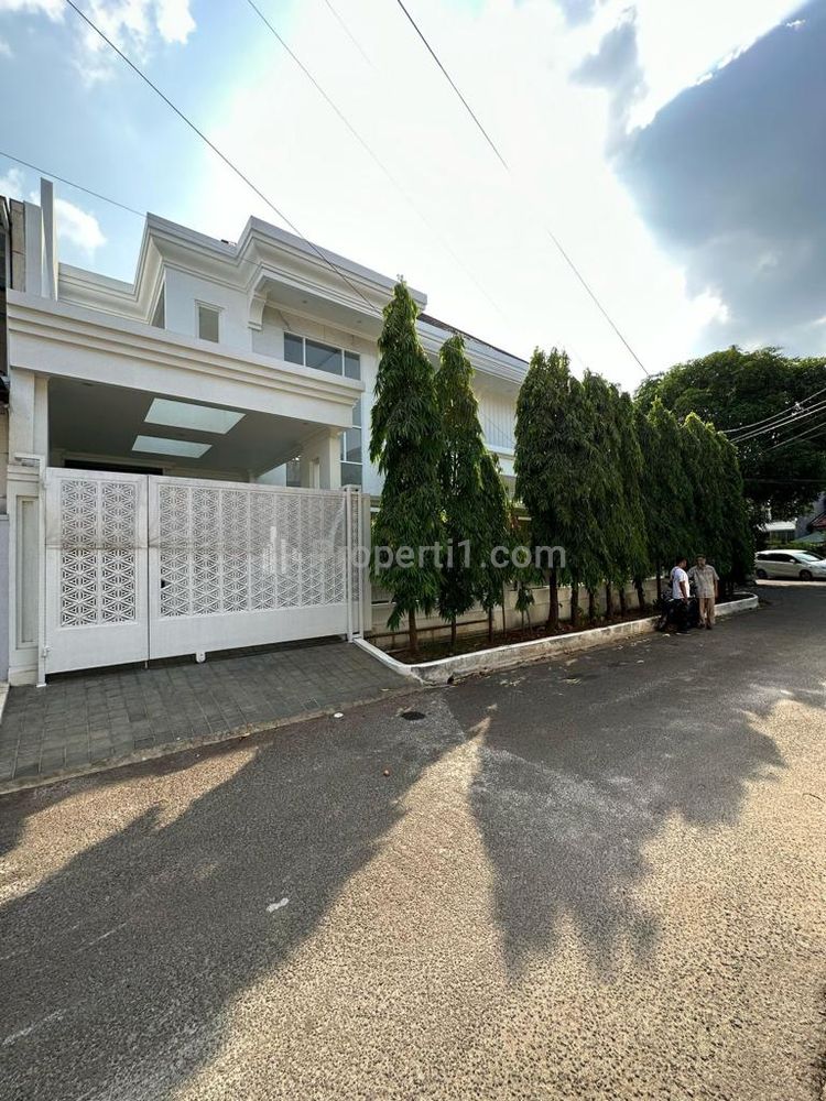 Jual Rumah Mewah Baru, Lokasi Tebet Mas Jakarta Selatan