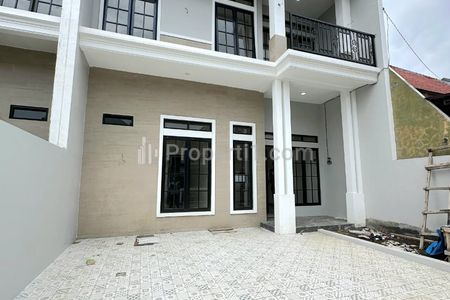 Dijual Rumah Baru 2 Lantai FULL FURNISHED di Blimbing Kota Malang