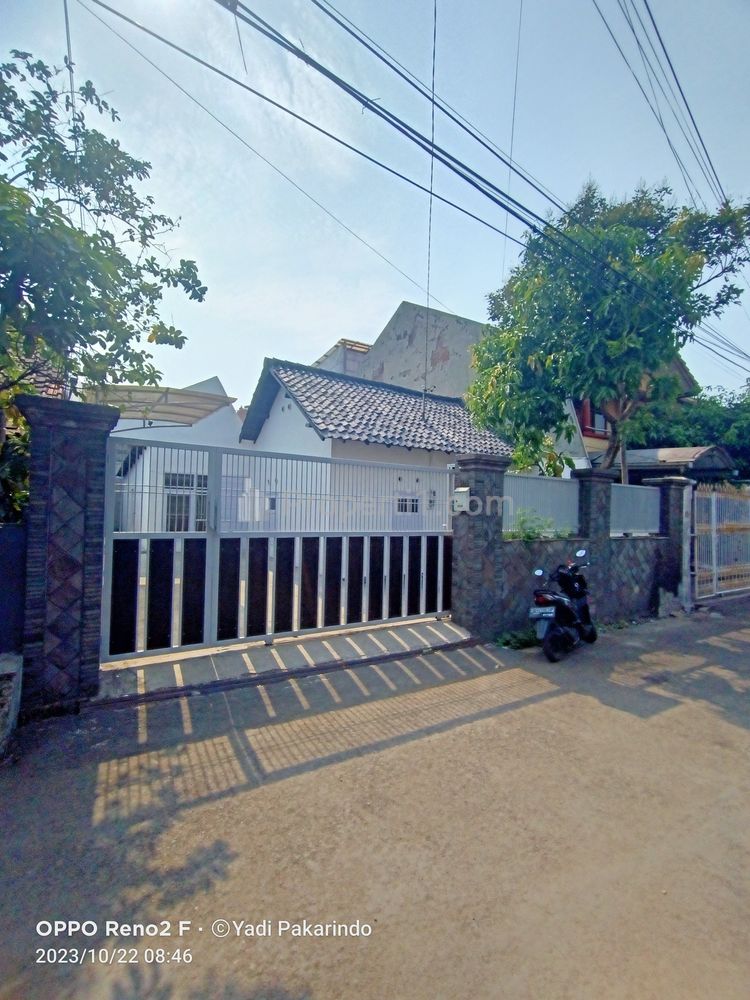 Dijual Rumah Lama Terawat di Pusat Kota Bandung Daera Ciateul