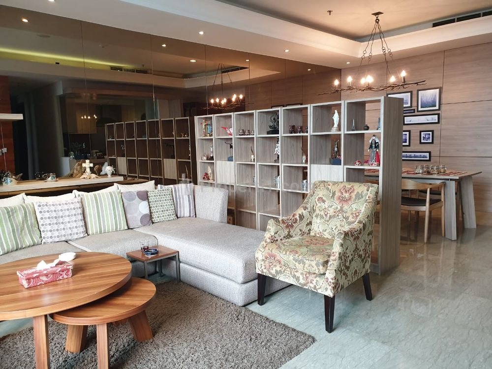 For Rent Apartement Essence Dharmawangsa - 3BR Fully Furnished