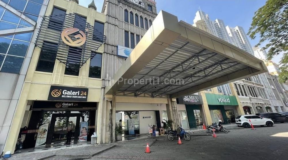 Disewakan Ruko 3 Lantai Strategis Bukit Darmo Golf Surabaya Barat