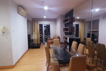 Sewa Apartemen Cosmo Mansion (Jakarta Residence) Thamrin City Jakarta Pusat - 3 BR Fully Furnished
