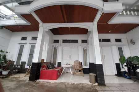 Jual Cepat Rumah 1.5 Lantai Harga di Bawah Appraisal Bank Strategis Dalam Komplek Permata Kopo 1 Bandung