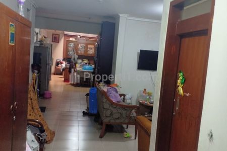 Jual Rumah di Cibadak Bandung, Bisa Dijadikan Rumah Kost - Area Strategis Pusat Kota dan Pusat Perbelanjaan