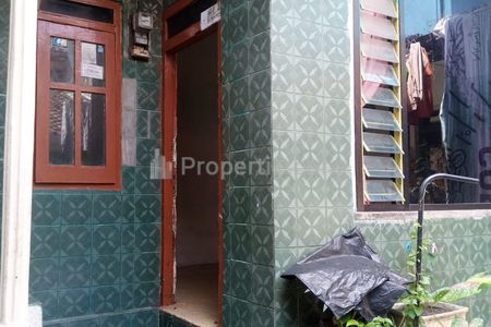 Dikontrakkan Rumah Kampung di Kebalen Kotalama Malang Dekat Pasar, Malang