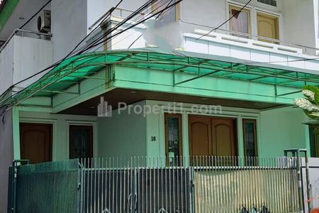 Dijual Cepat Rumah Hook Furnished di Tanjung Duren Jakarta Barat